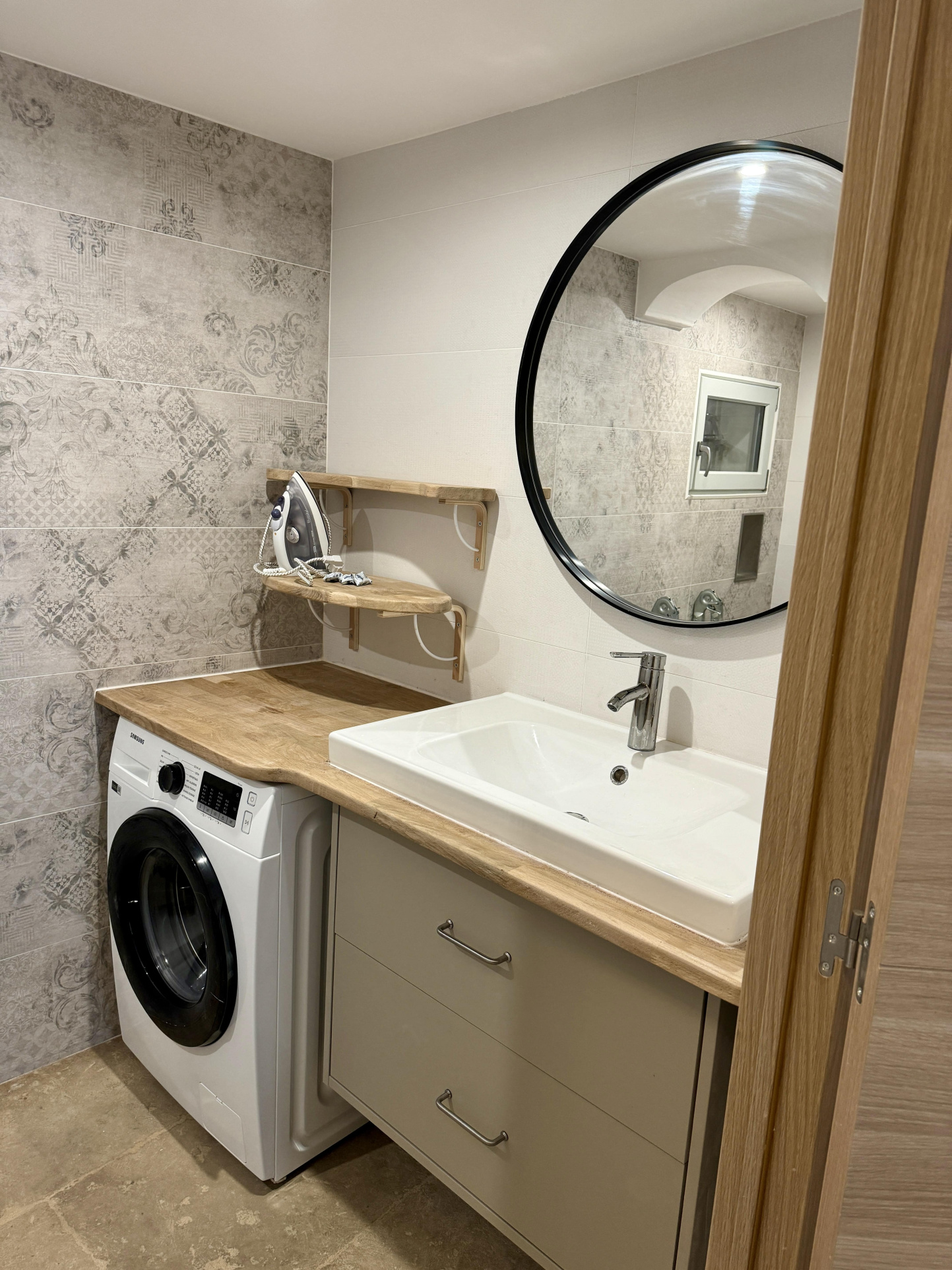 photo_2f23c9a7e52b71e3f09bf2b95459f30d