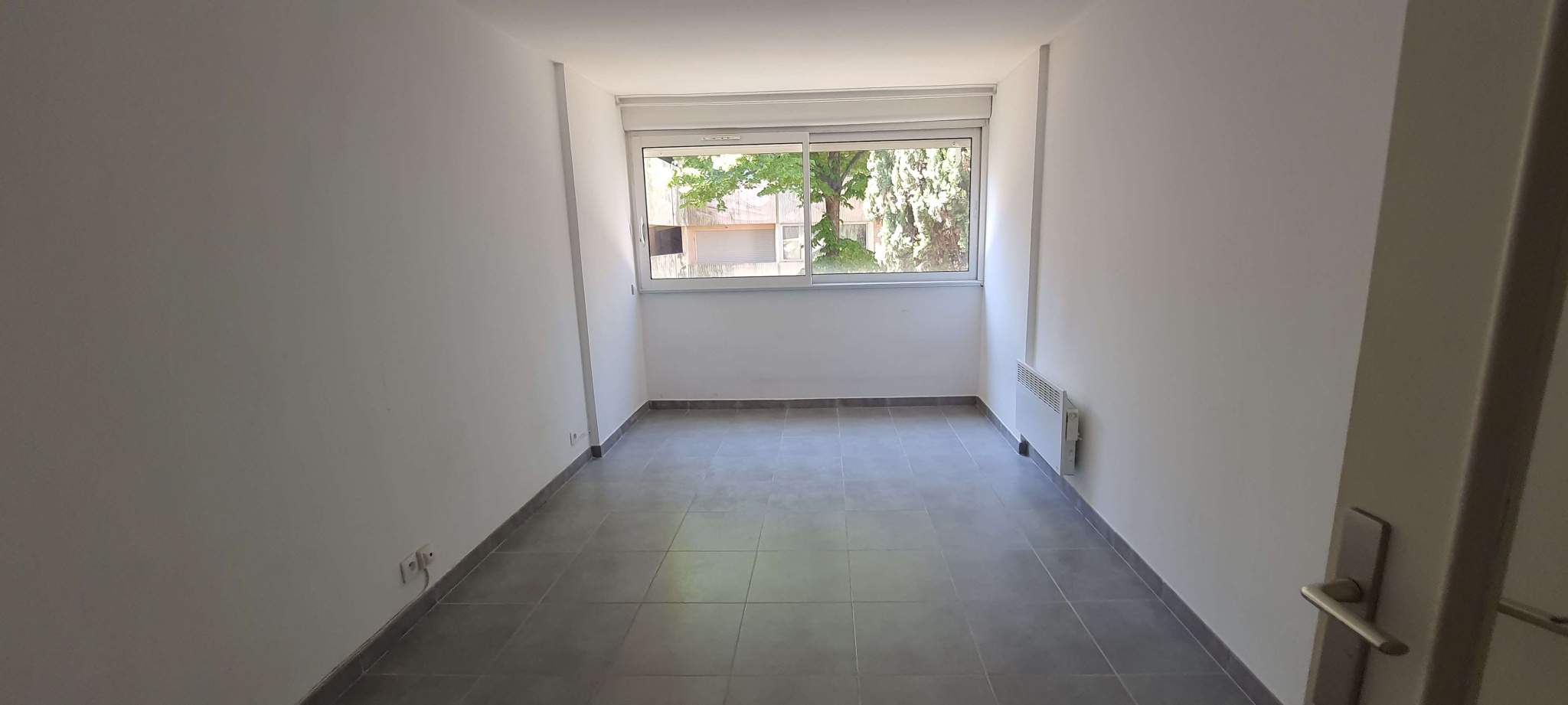 photo_b4150a40b895aff67bde41bb0a5b2b50