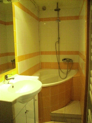 e3a1467ee0e1c3d695ec96a0a0bb6d03