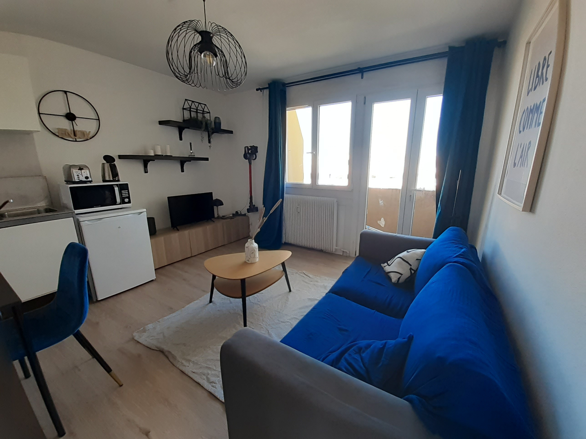 photo_46aee61f9d936a26199cf47127dcbc41