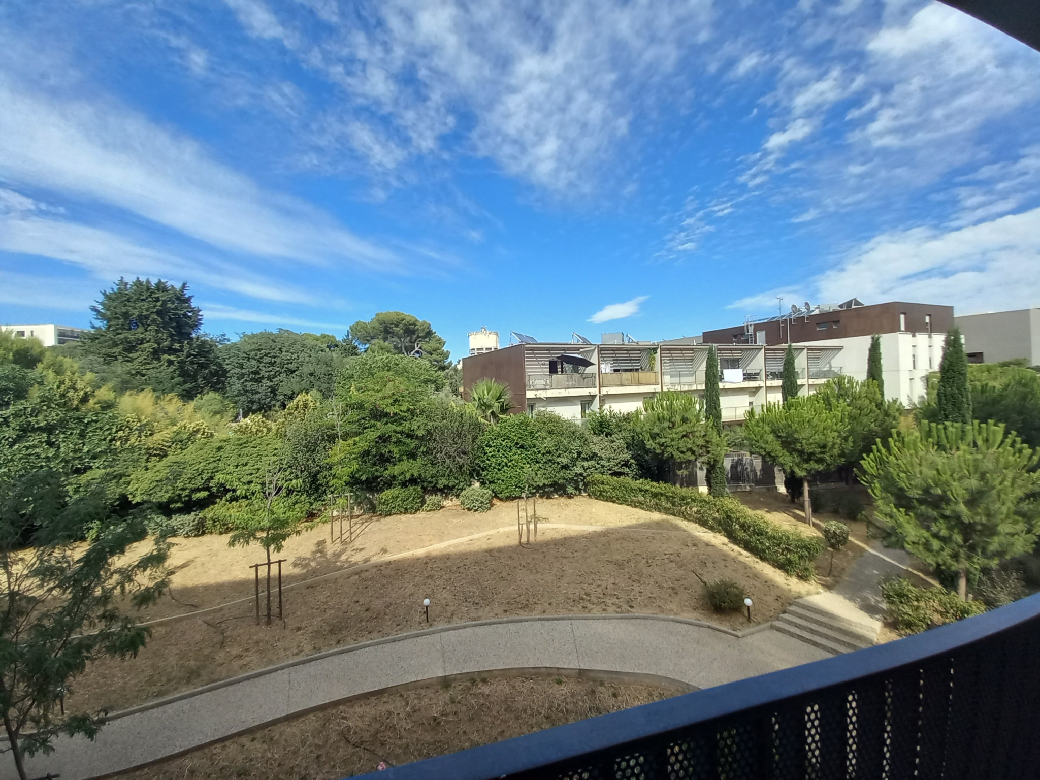 photo_7677b3c7c683cc50b608147a25e07a34