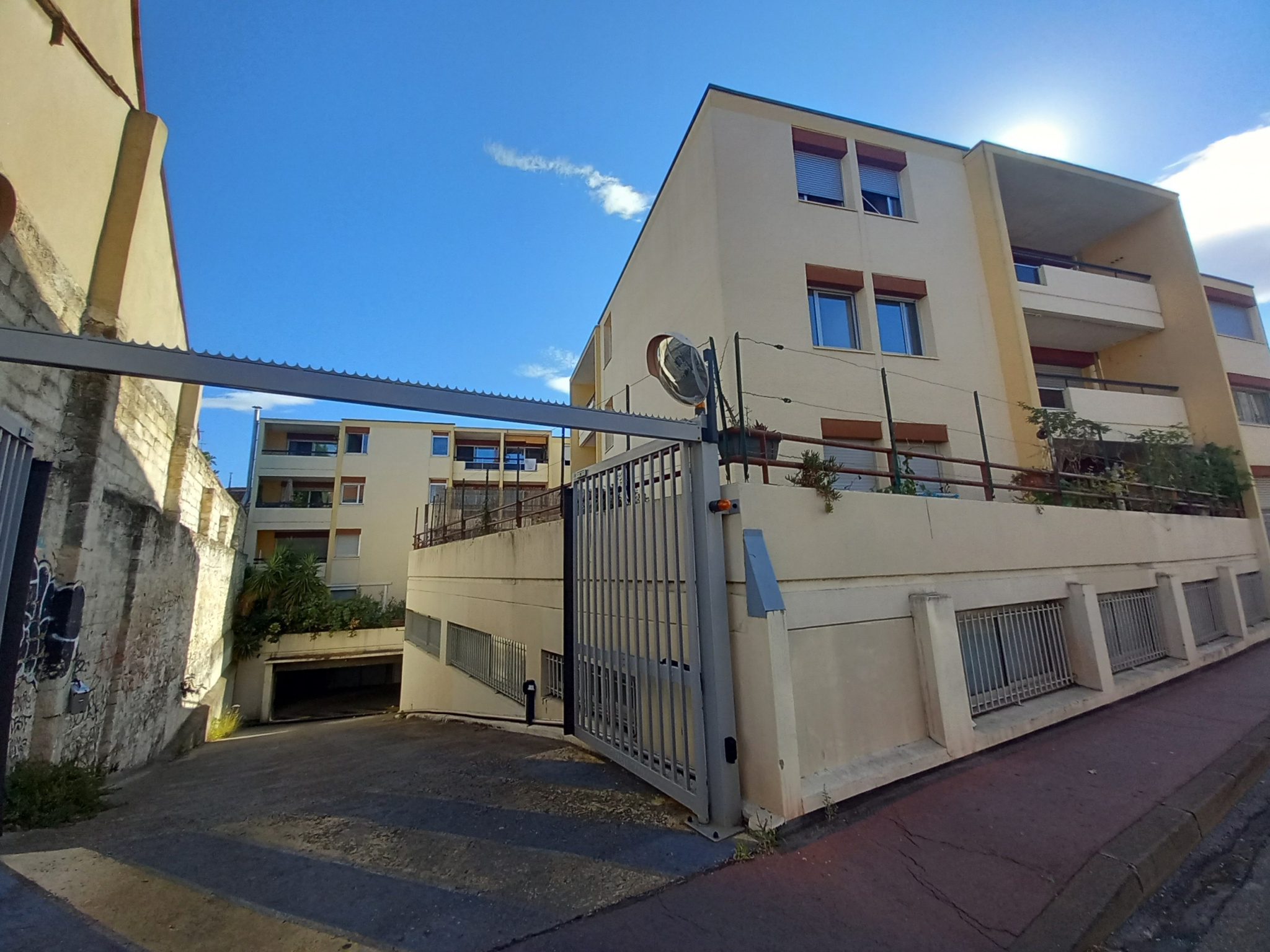 photo_2a35a3d0df93e06f971b1d453301bae0