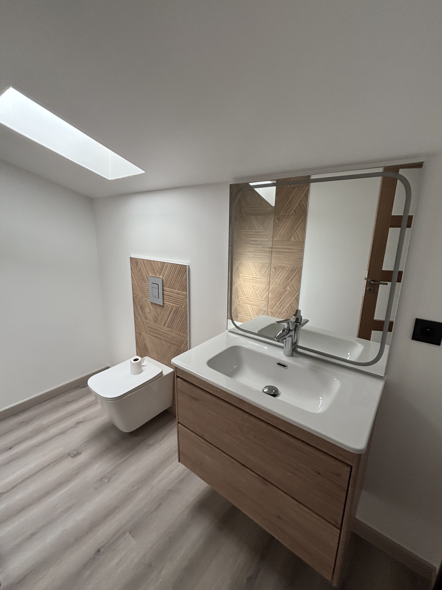 photo_e9766c3ff6458a8cddaa8c958cf05a66